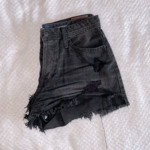 Hollister Black High-Rise Mom Shorts 3”